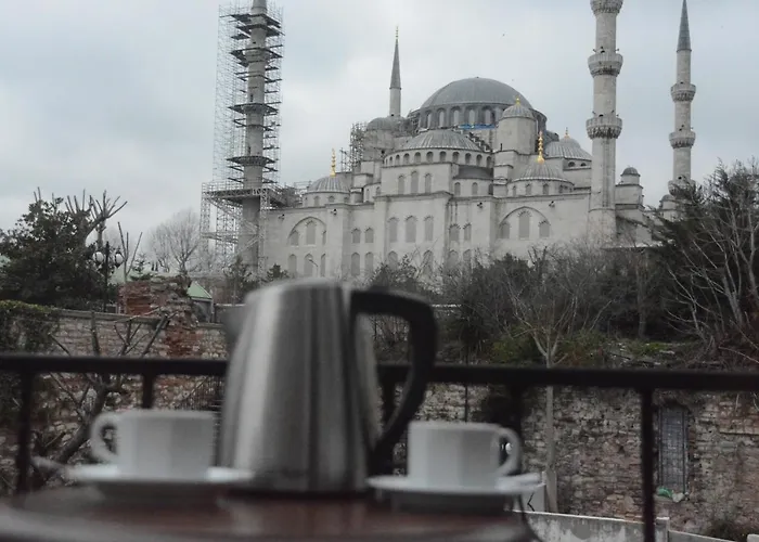 Turgut Hotel
